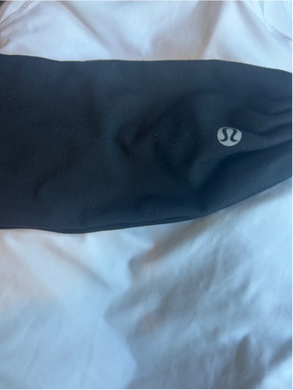 Lululemon 3 pc Hair Accessory Set Black & Beige, headband, hair tie & scrunchie